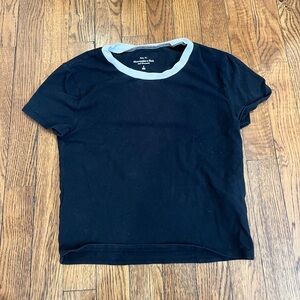 Abercrombie & Fitch black and white baby tee small